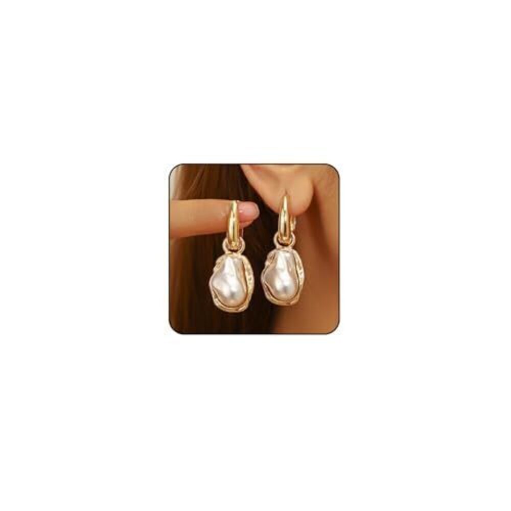 8455 Baroque Pearl Earrings Irregular Pearl Dangle Earrings Vintage Dangle